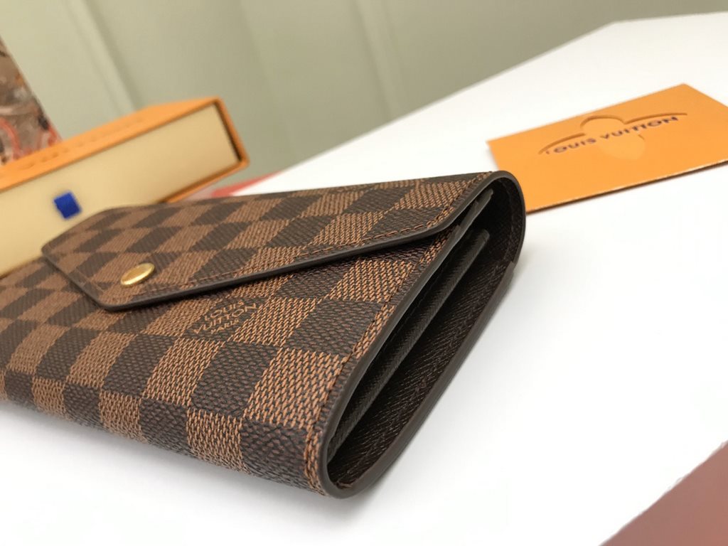 LV Louis Vuitton Wallet