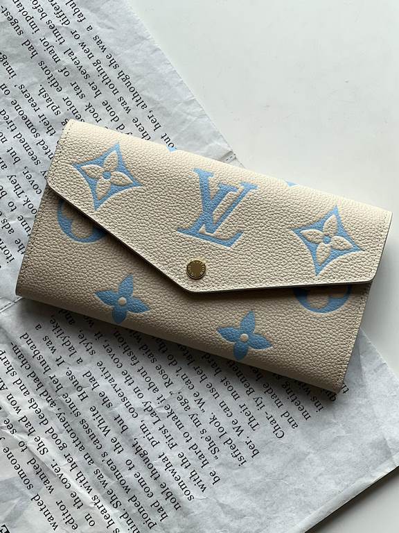 LV Louis Vuitton Wallet