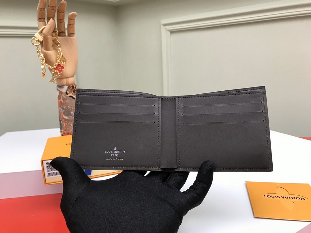 LV Louis Vuitton Wallet