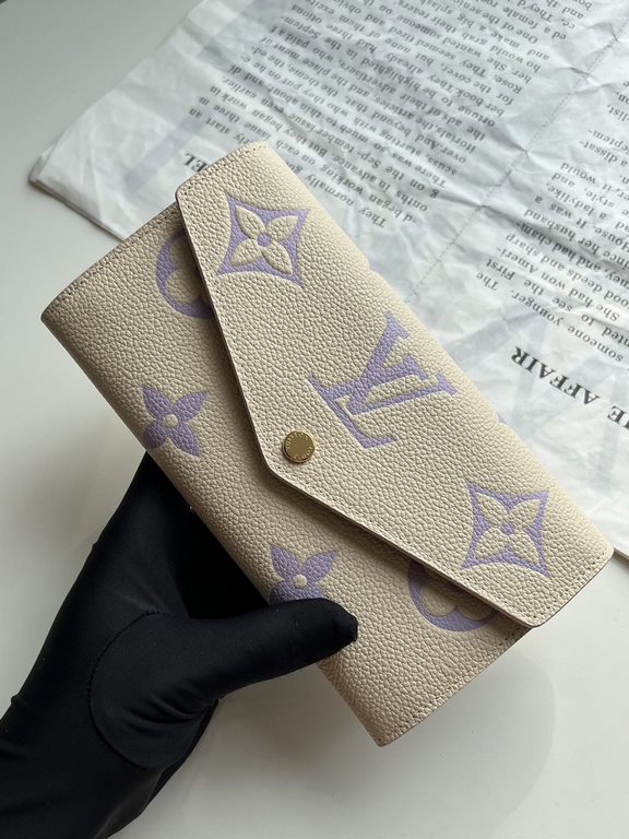 LV Louis Vuitton Wallet