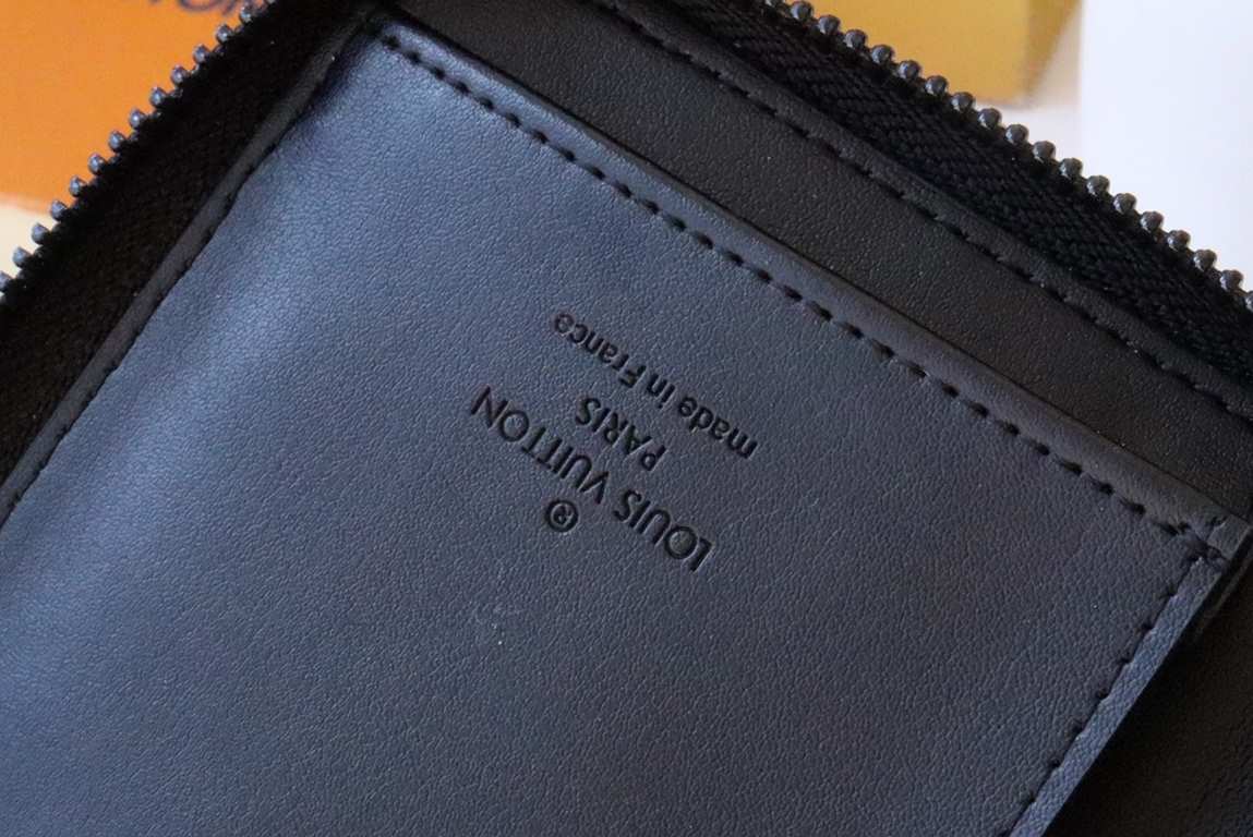 LV Louis Vuitton Wallet