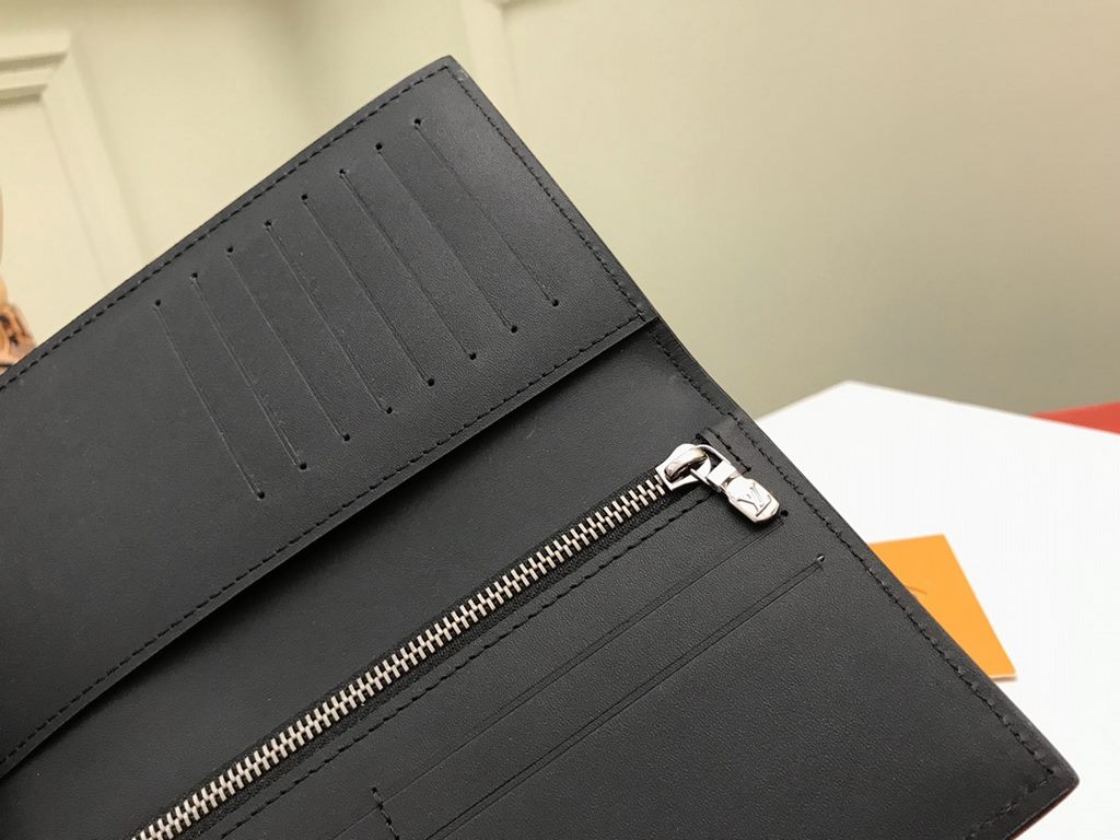 LV Louis Vuitton Wallet