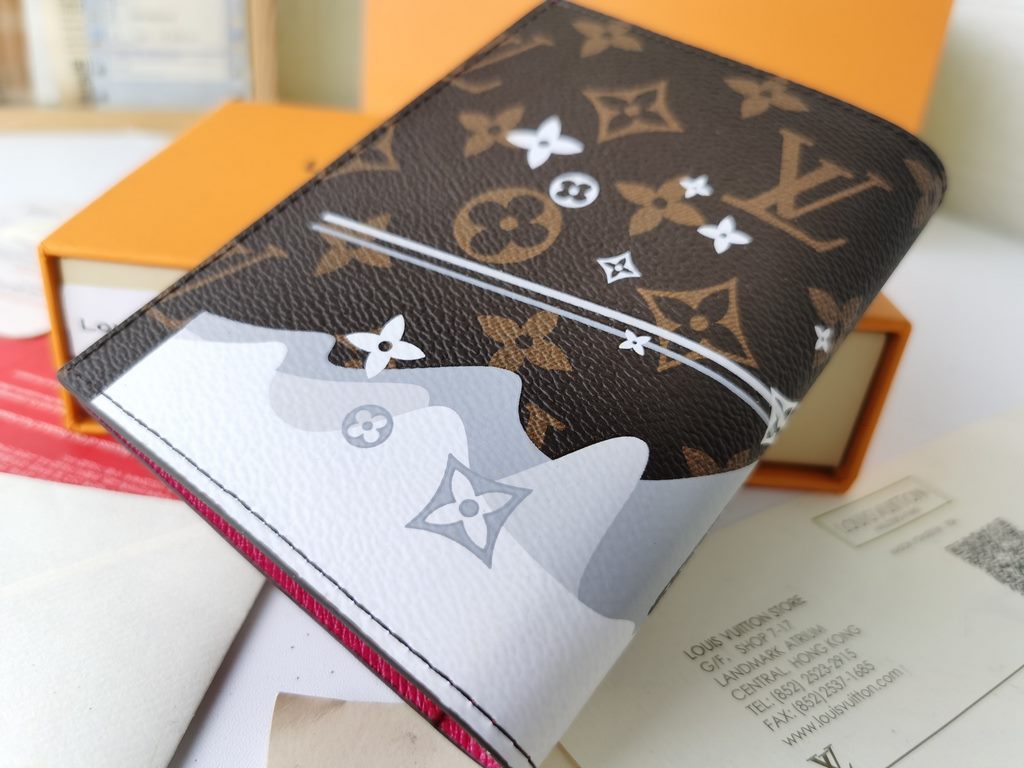 LV Louis Vuitton Wallet