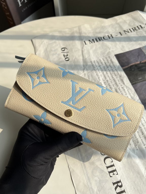 LV Louis Vuitton Wallet