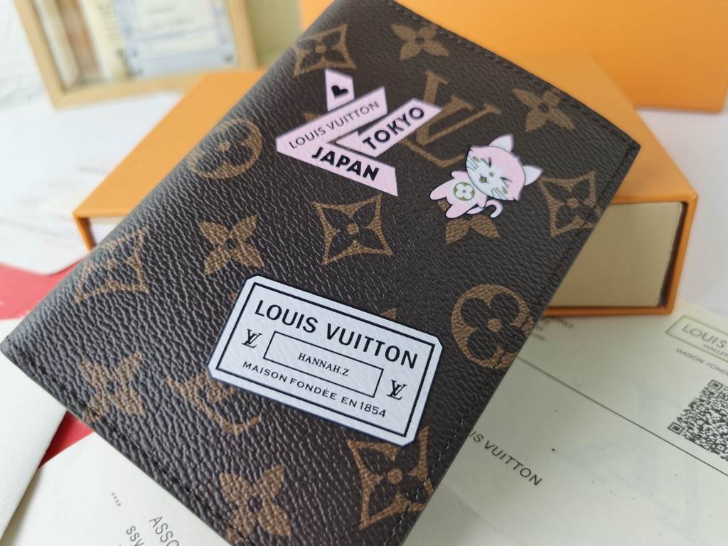 LV Louis Vuitton Wallet