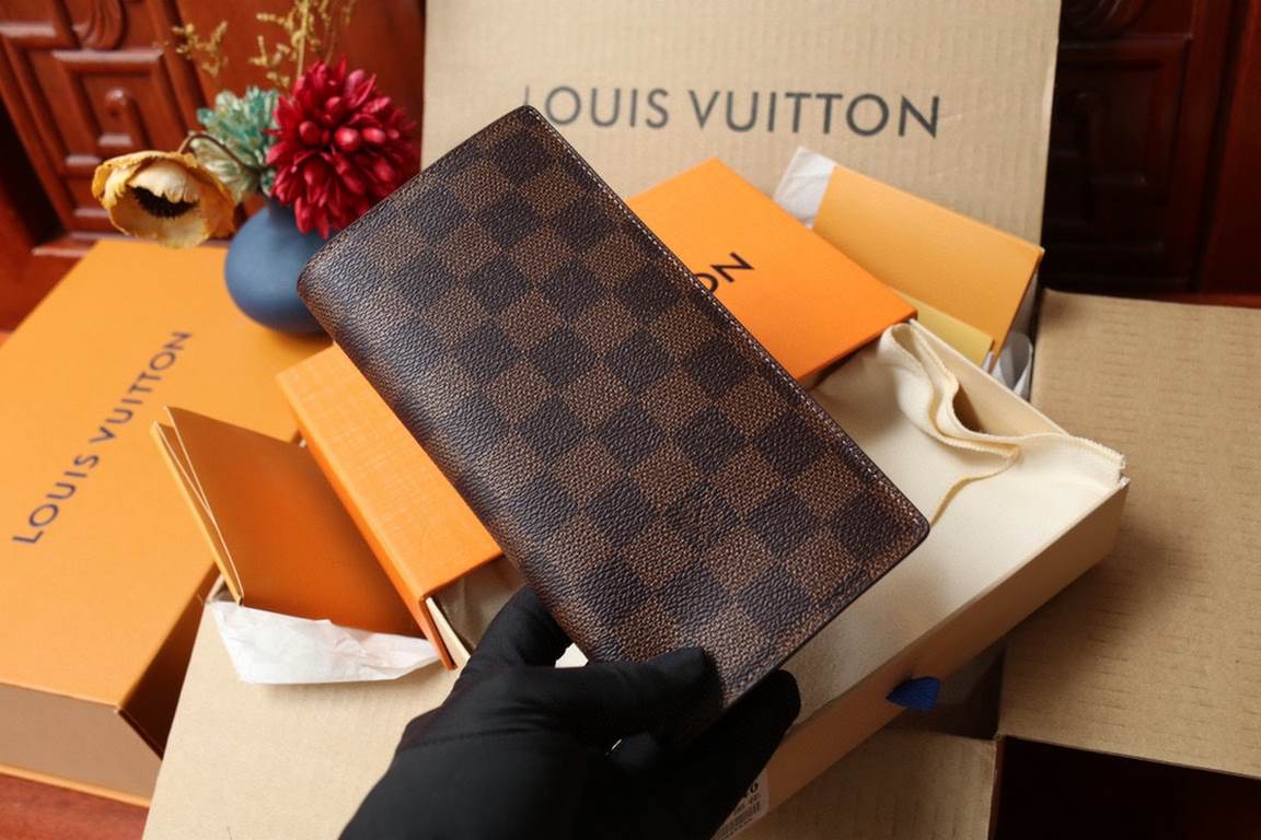 LV Louis Vuitton Wallet