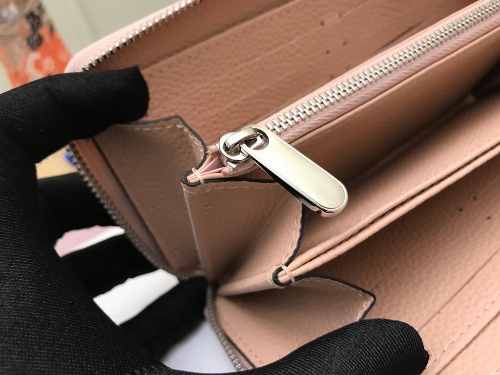 LV Louis Vuitton Wallet