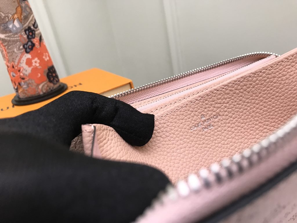 LV Louis Vuitton Wallet