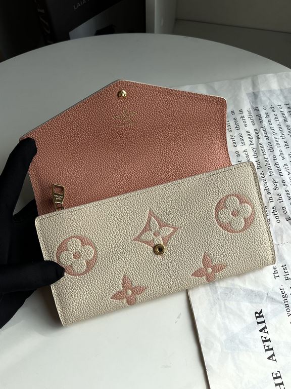 LV Louis Vuitton Wallet