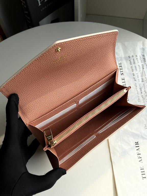 LV Louis Vuitton Wallet