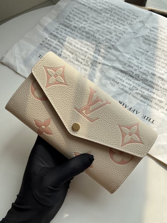 LV Louis Vuitton Wallet