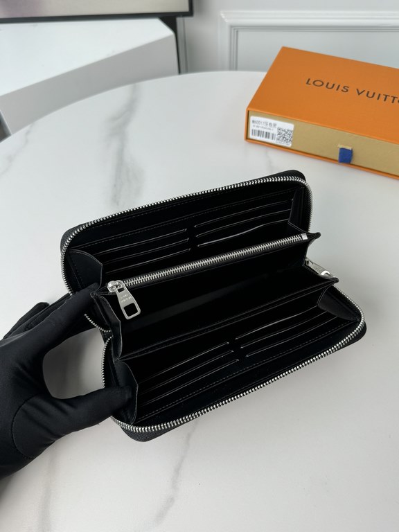 LV Louis Vuitton Wallet