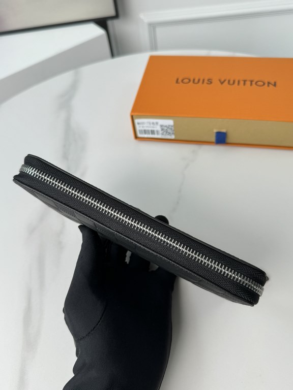 LV Louis Vuitton Wallet