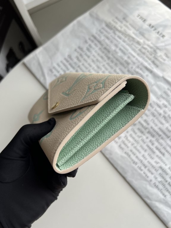 LV Louis Vuitton Wallet