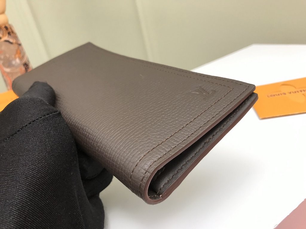 LV Louis Vuitton Wallet