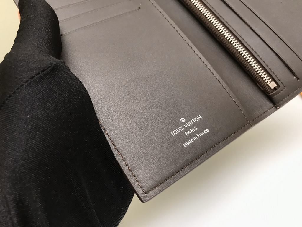 LV Louis Vuitton Wallet