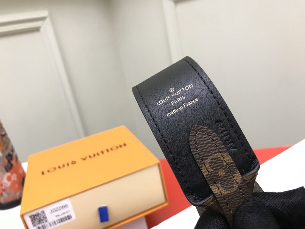 LV Louis Vuitton Wallet