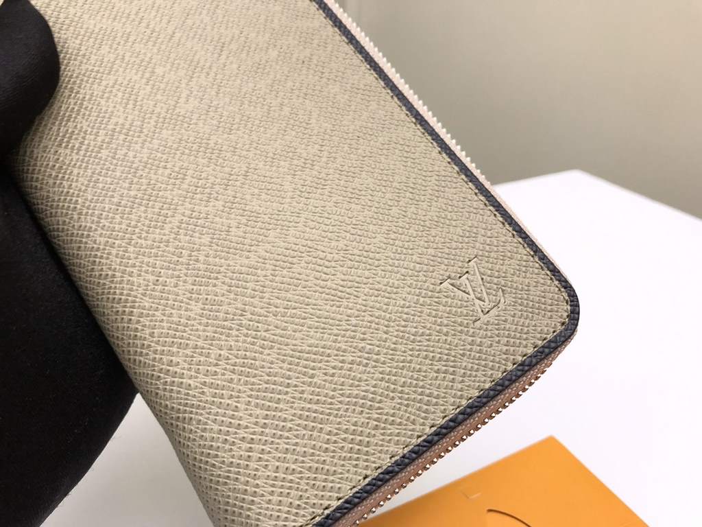 LV Louis Vuitton Wallet