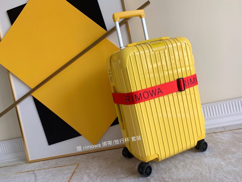 Rimowa Trolley caseluggageUltra-light pc zipper case, must get the same high value trolley case of YiYiChixi! Rimowa Essential new color collection! When you're young, you need to look good to travel!  Free Rimowa StrapM