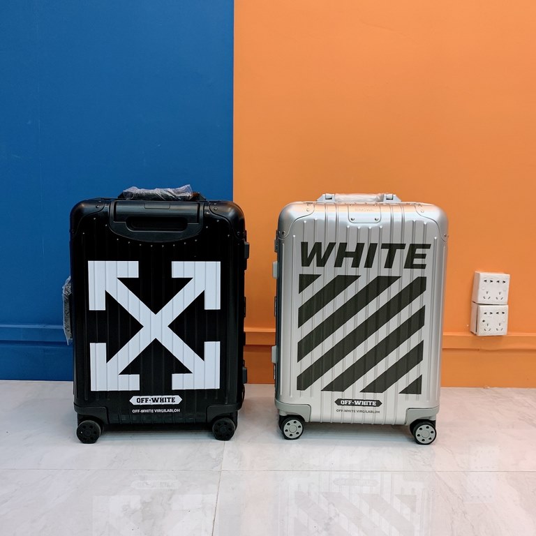 Original goodsMaterial Aluminum-Magnesium Alloy Original Price Four FiguresIMOWA X Off-White Co-BrandingMOWA and Off-White are back with another new collab!MOWA has announced that they will be releasing different designs