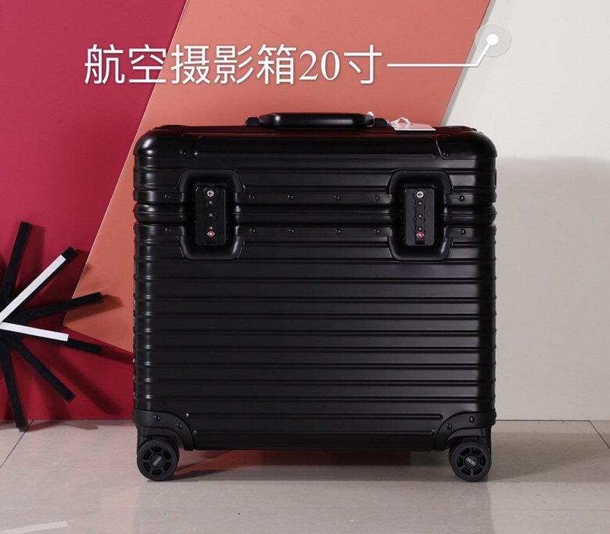 Rimowa Pilot    Rimowa Pilot Camera Case Captain's Case Luggage Suitcase Aluminum and Magnesium Alloy in stock. Real aviation aluminum, conscientious workmanship. Thickened anti-drop bag corners, full of compulsion. Stan