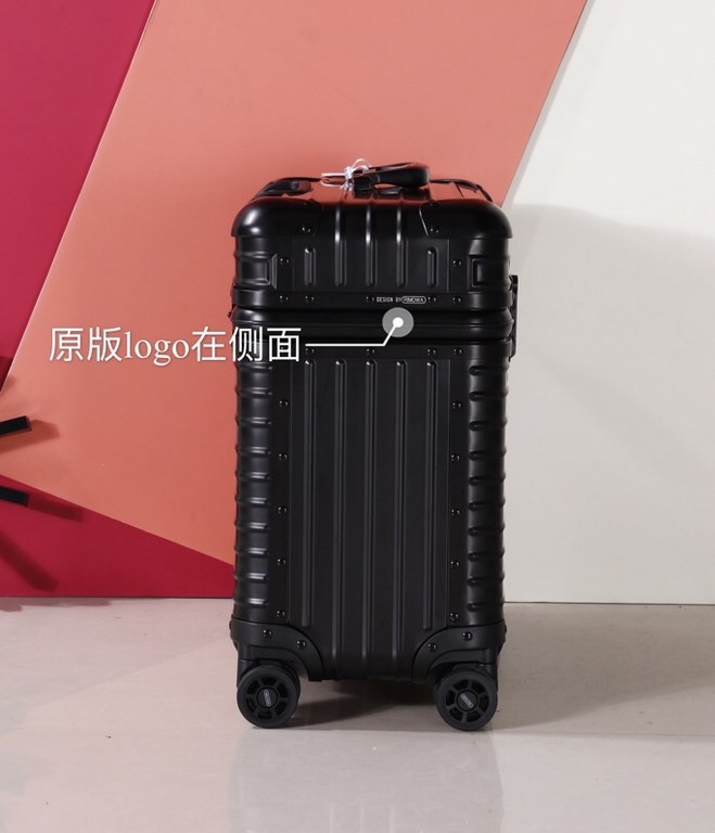 Rimowa Pilot    Rimowa Pilot Camera Case Captain's Case Luggage Suitcase Aluminum and Magnesium Alloy in stock. Real aviation aluminum, conscientious workmanship. Thickened anti-drop bag corners, full of compulsion. Stan