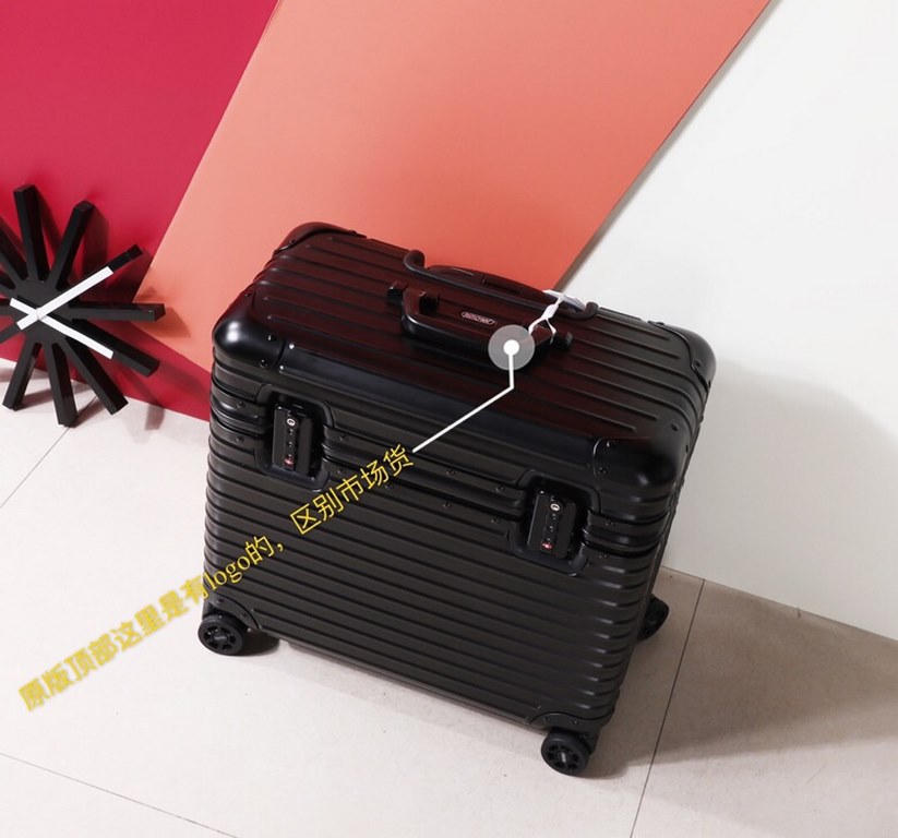 Rimowa Pilot    Rimowa Pilot Camera Case Captain's Case Luggage Suitcase Aluminum and Magnesium Alloy in stock. Real aviation aluminum, conscientious workmanship. Thickened anti-drop bag corners, full of compulsion. Stan