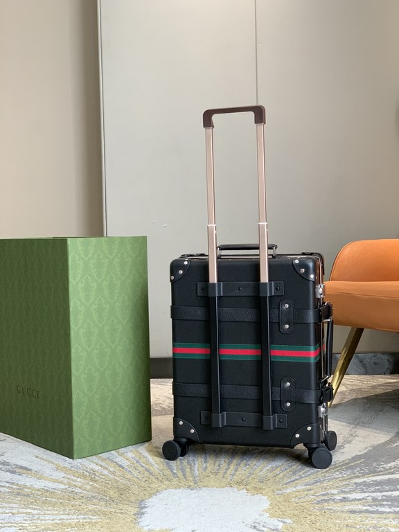 Globe-Trotter series GG luggage, GUCCi and the British royal luggage brand Globe-Trotter cooperation models, sensational show models 