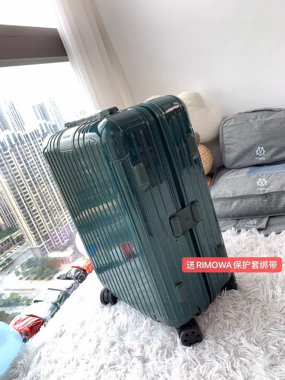 [Ink green] RIMOWA Zhimowa new color suitcase, easy to use the same Essential series, colorful, enjoy the journey. Using the national universal TSA customs lock, upgraded version of the simple logo fashion high-end, univ