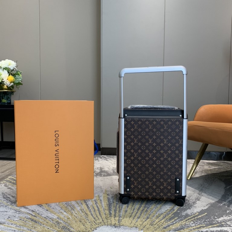 A limited edition with a new lookThe new Horizon luggage revitalizes Louis Vuitton's legendary heritage with a creative twist. The iconic Monogram canvas is embellished with travel appliqués that harken back to the brand