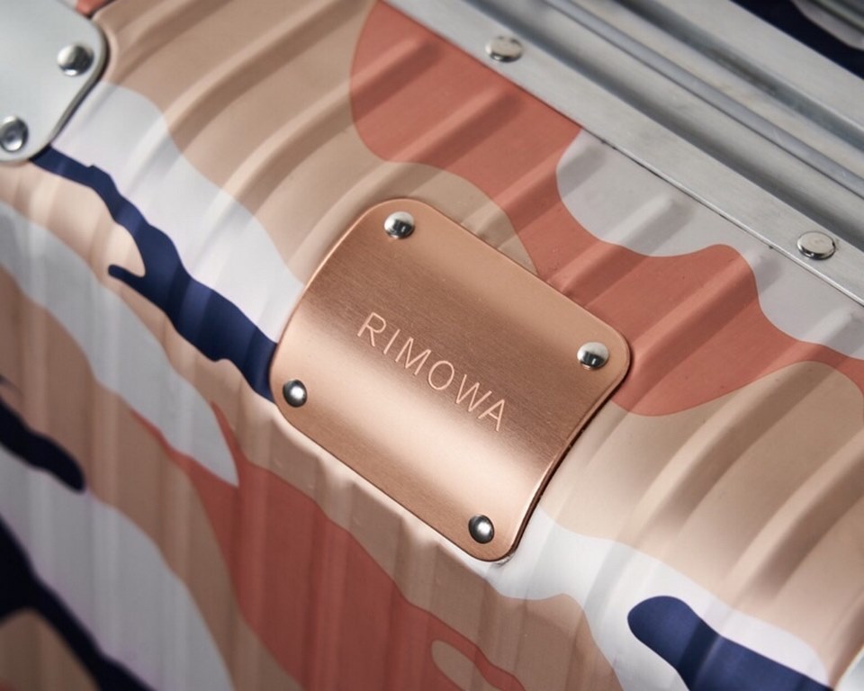 RIMOWAZHIMOWA new ORIGINAL cabin 21 inch aluminum magnesium alloy camouflage limited edition suitcase, please     channel factory made out of the packaging, the details are not the same as the market goods. New model pac