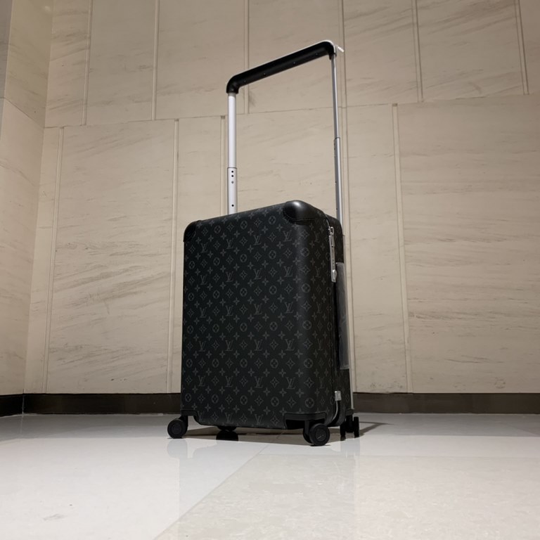 55CMHORIZON Four Wheel Trolley Case, 55cmMeet the future of luxury four-wheeled luggage. From Marc Newson, a recognized master of groundbreaking industrial design, this lightweight four-wheeled trolley creates a flat, sp