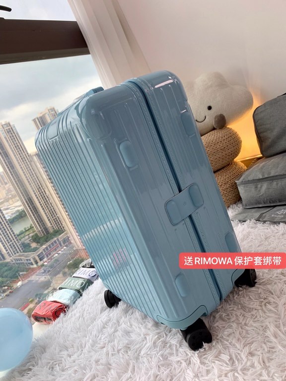 [Glacier blue] RIMOWA Zhimowa new color suitcase, easy to use the same Essential series, colorful, enjoy the journey. Using the national universal TSA customs lock, upgraded version of the simple logo fashion high-end, u