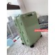 [Green Bamboo Green] RIMOWA Zhimowa new color suitcase, easy to use the same Essential series, colorful, enjoy the journey. Using the national universal TSA customs lock, upgraded version of the simple logo fashion high-