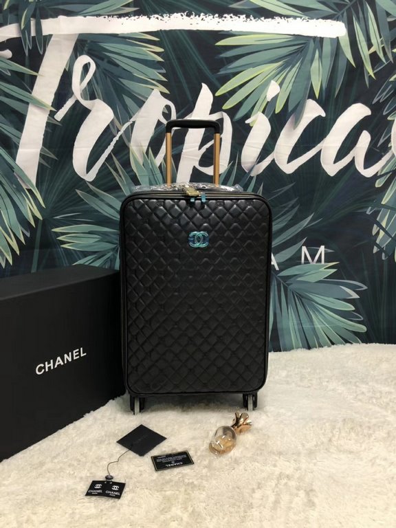 GF4343XNEWestern Europe Chanel    trolley case Home travel essential load B magic weapon high fashion cool trend top imported fabric feel awesome universal wheel easy to drag! Take her with you to accompany you through a