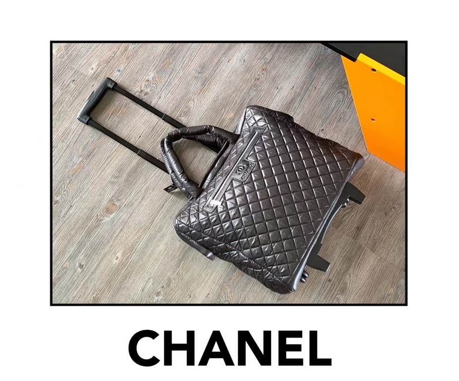 GF4343XNEChanel Chanel classic nylon fabric trolley case can also be handheld with    has been a large number of shipments of Oh, travel shopping must-have models, hurry to get down to it; purchased genuine hit mold, nev