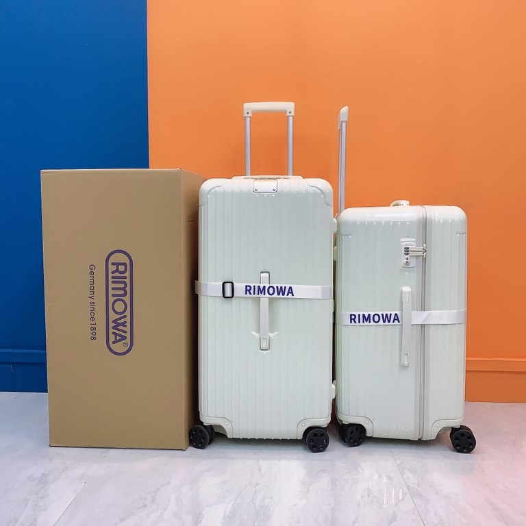 Like ceramics, warm and translucent, a symbol of purity and integrity, rice-like translucent, sweet and beautiful.PC zipper case  complimentary raincoat  complimentary strapsYiYi QianXi same suitcase, new color series! R