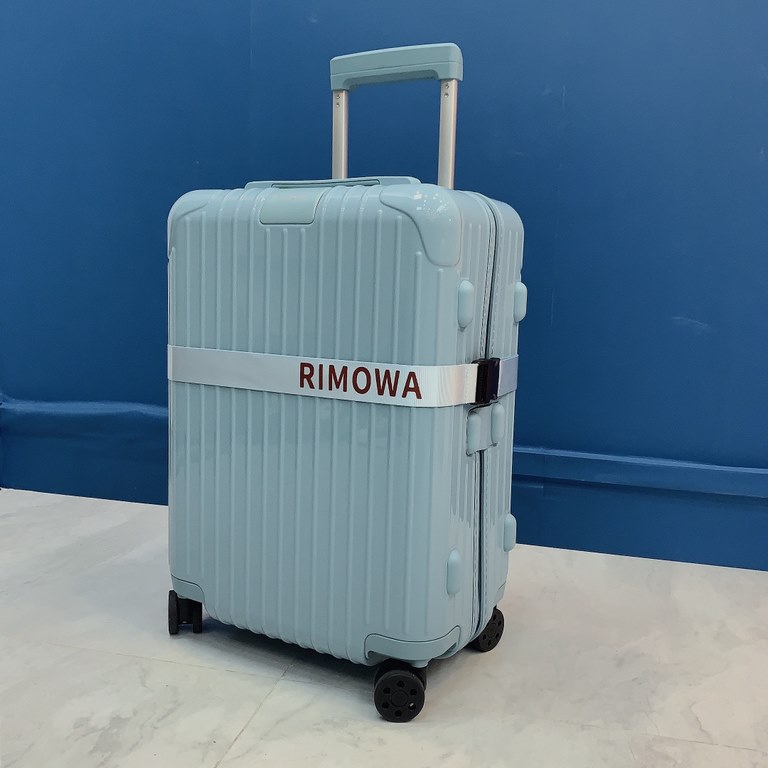 Glacier blue]     soft and quiet icy tones, color inspiration from the dense hard winter glaciers, glittering under the condensation of snow and ice dream, simple and pure, ice-breaking and travel.RIMOW@Silmova new color