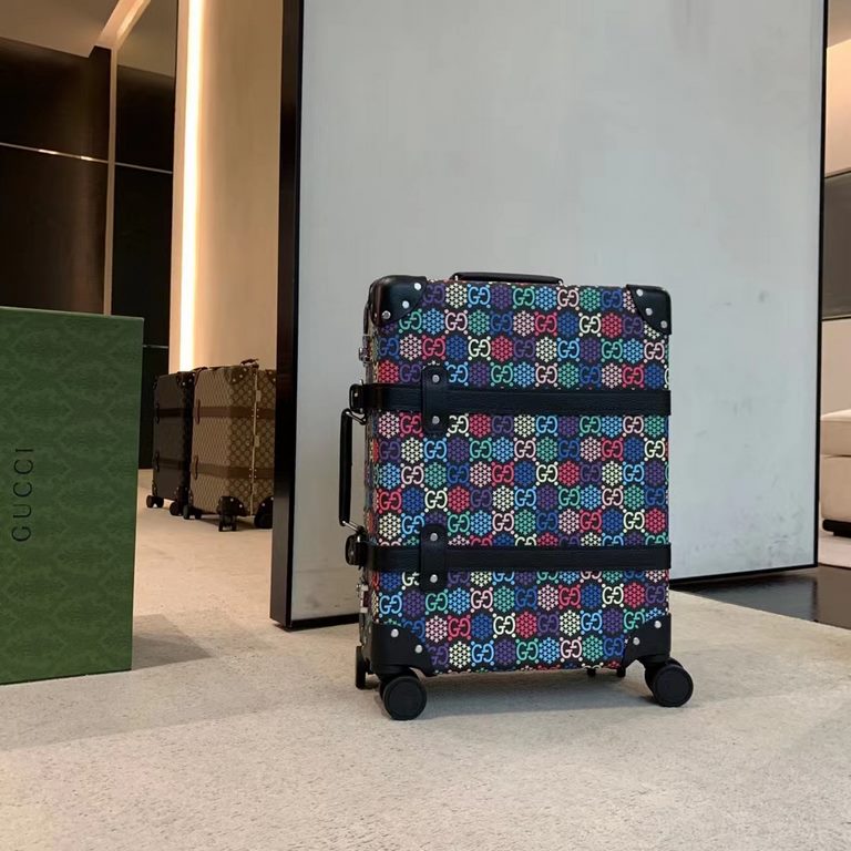 Globe-Trotter series GG luggage, GUCCi and the British royal luggage brand Globe-Trotter cooperation models, sensational show models 