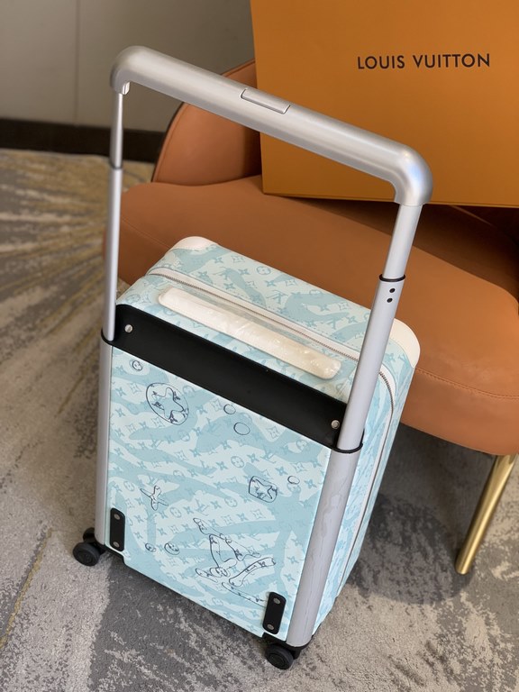 [55cm High Goods Right Version Box]HORIZON Four Wheeled Trolley CaseMatching version details1) Trolley material aluminum alloy silver thin trolley, round hole snap, aluminum alloy button.2)Wheels opposite version of the 