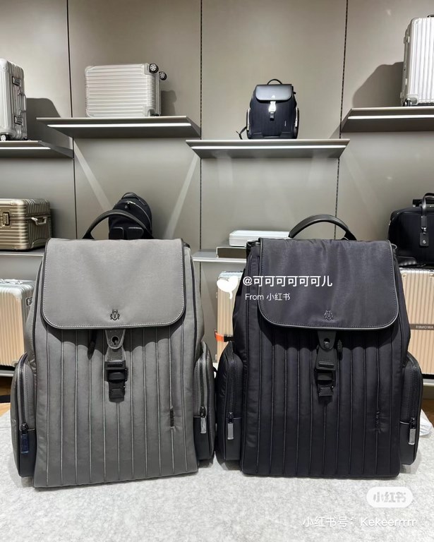 New backpacks from SumerianNew product shipment!Large size, stone gray, nylon flap, shipping now!Detailed picturesAccept pre-order, first-come-first-served, limited quantity!Size, Large