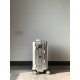 Highest Edition RIMOWA Topas Series 925 Germany(ZP special precious one can be said to be rimowa debut so far the long history of the classic series now the official website can not be bought unless specifically run abro