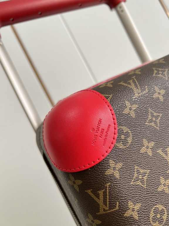 EXCLUSIVE PHOTOS The new Horizon luggage revolutionizes Louis Vuitton's legendary heritage with a creative twist. The iconic Monogram canvas is embellished with travel appliqués that harken back to the brand's heritage o