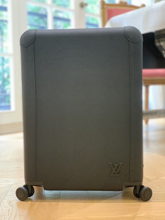 LOUIS VUITTON-HORIZON four-wheeled trolley case 55cm Specifications 38  55  21 (L  H  W) counter genuine quality In stock!L V Horizon trolley case is a classic piece created by the brand in collaboration with designer Ma