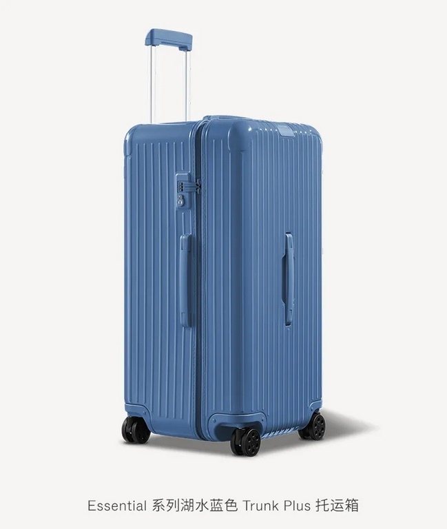 RIMOWA China brand ambassador #Song Xi performs #RIMOWAessential series of lake blue boarding box, with deep and dreamy imagination color, releasing free and dynamic atmosphere.