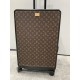 LV Louis Vuitton vintage luggagetrolley caseAnother set of new fashion favorites   This vintage shaped trolley case has its own unique kind of fashionable and dry style, strength and value are online   Pan him! Iconic re