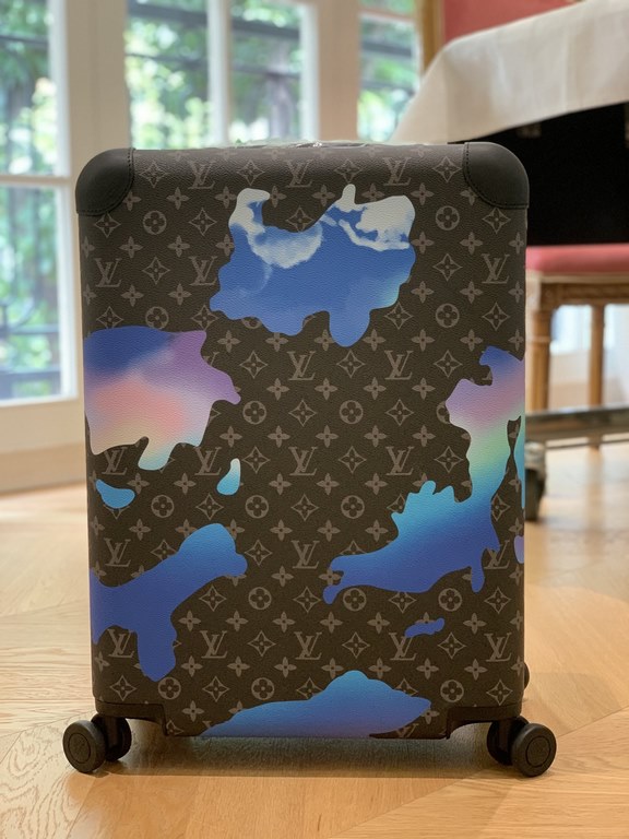 LOUIS VUITTON-HORIZON four-wheeled trolley case 55cm Specifications 38  55  21 (L  H  W) counter genuine quality In stock!L V Horizon trolley case is a classic piece created by the brand in collaboration with designer Ma