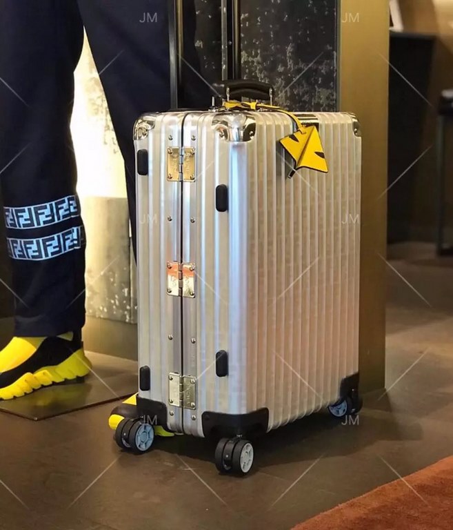 Rimowa x Fend i Traveling Season