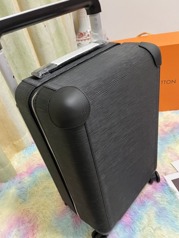 L.V trolley case suitcase high-end goods, color-changing leather, customs locks, universal wheels, aluminum wide trolley bar fashion atmosphere, Fan Bingbing, Li Chen, Wu Xiubo, big cousin, Jing Boran stars with the same