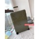 [Cactus green] RIMOWA Zhimowa new color suitcase, easy to use the same Essential series, colorful, enjoy the journey. Using the national universal TSA customs lock, upgraded version of the simple logo fashion high-end, u